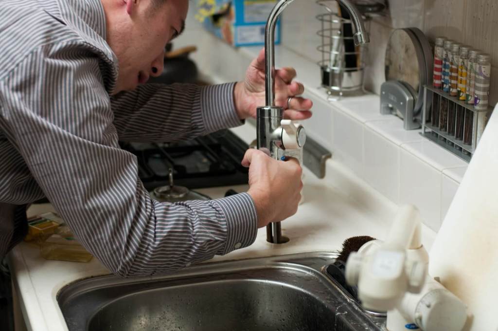 When Do You Need an Emergency Plumber’s Service?